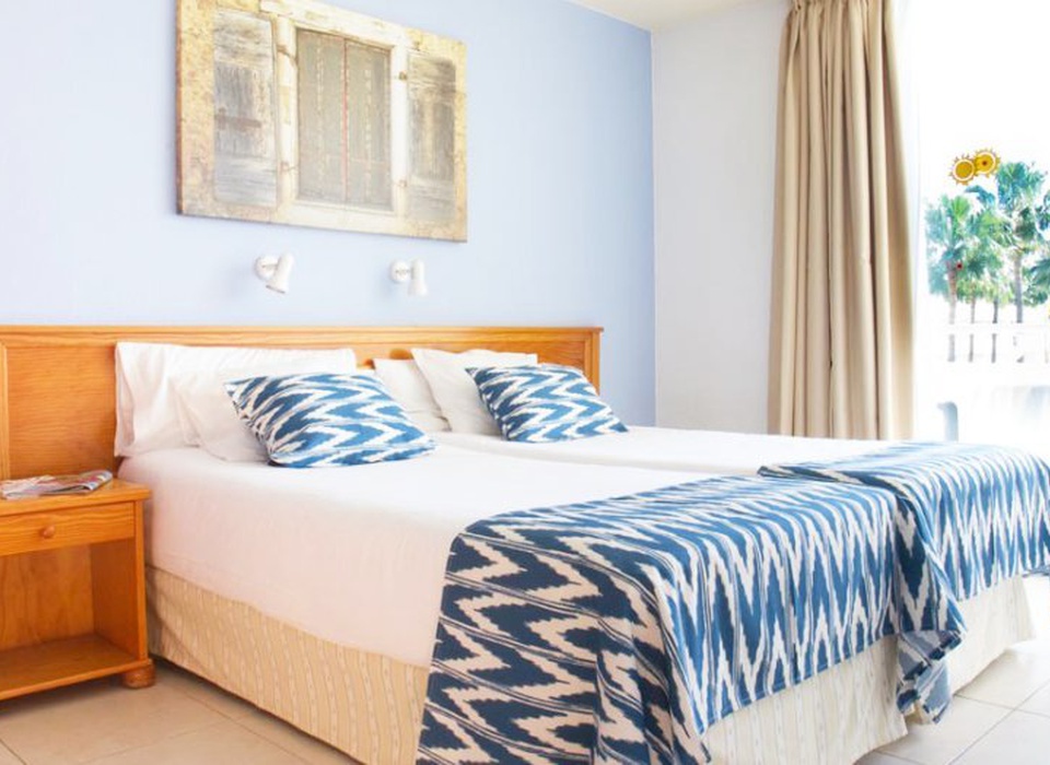 Two-bedroom apartment (4 adults) Playa del Sol Apartments Maspalomas Two-bedroom apartment (4 adults) Playa del Sol Apartments Maspalomas